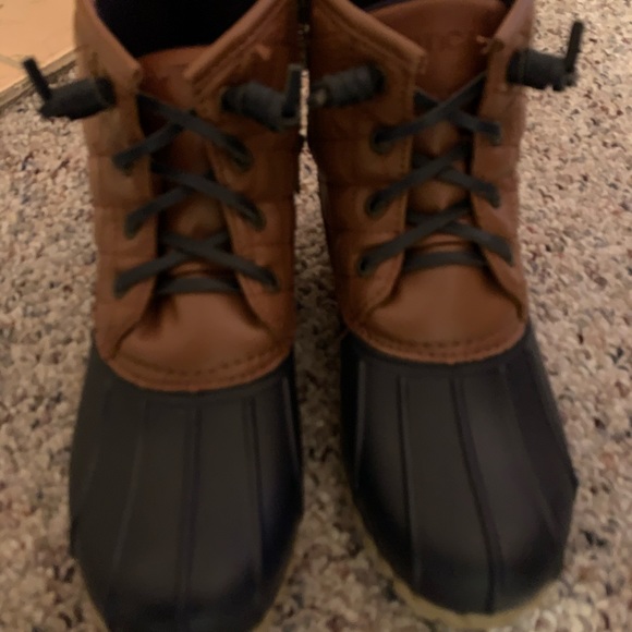 Nautica Boots - Picture 1 of 3